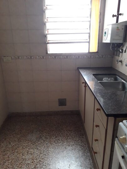 LAPRIDA 3568 - UN DORMITORIO