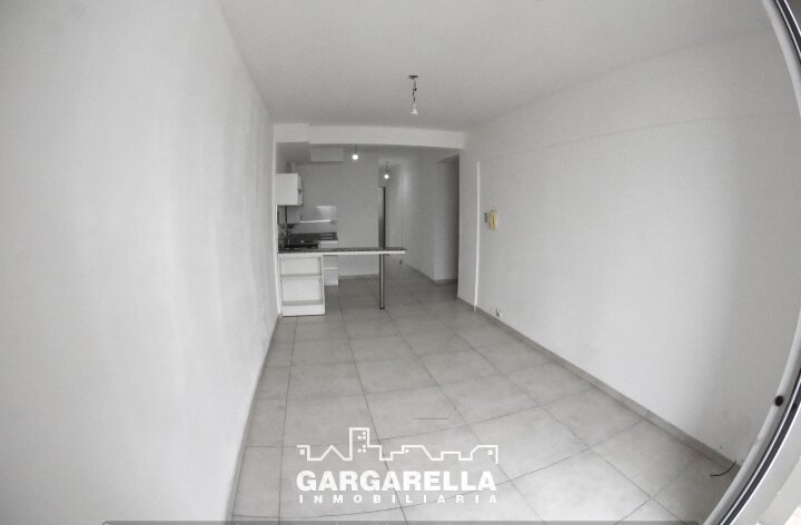MENDOZA 5288 - 1 DORMITORIO + COCHERA