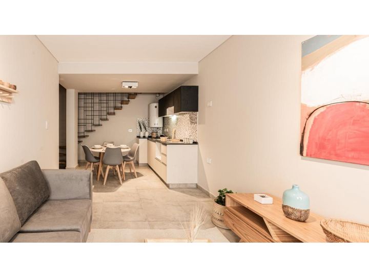 DUPLEX INTERNO A ESTENAR - SANTIAGO 38